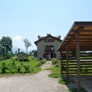 Fienile Chiaramada Apartment Belluno