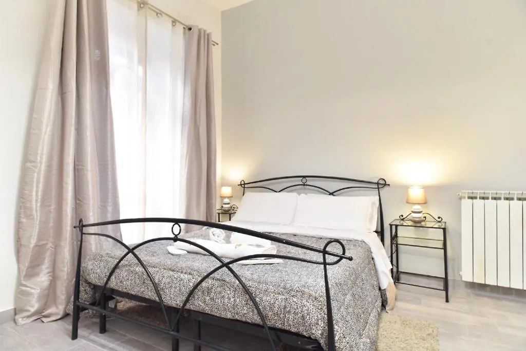 Guesthouse O Affittacamere Magenta Baylon Suite Rome Italy