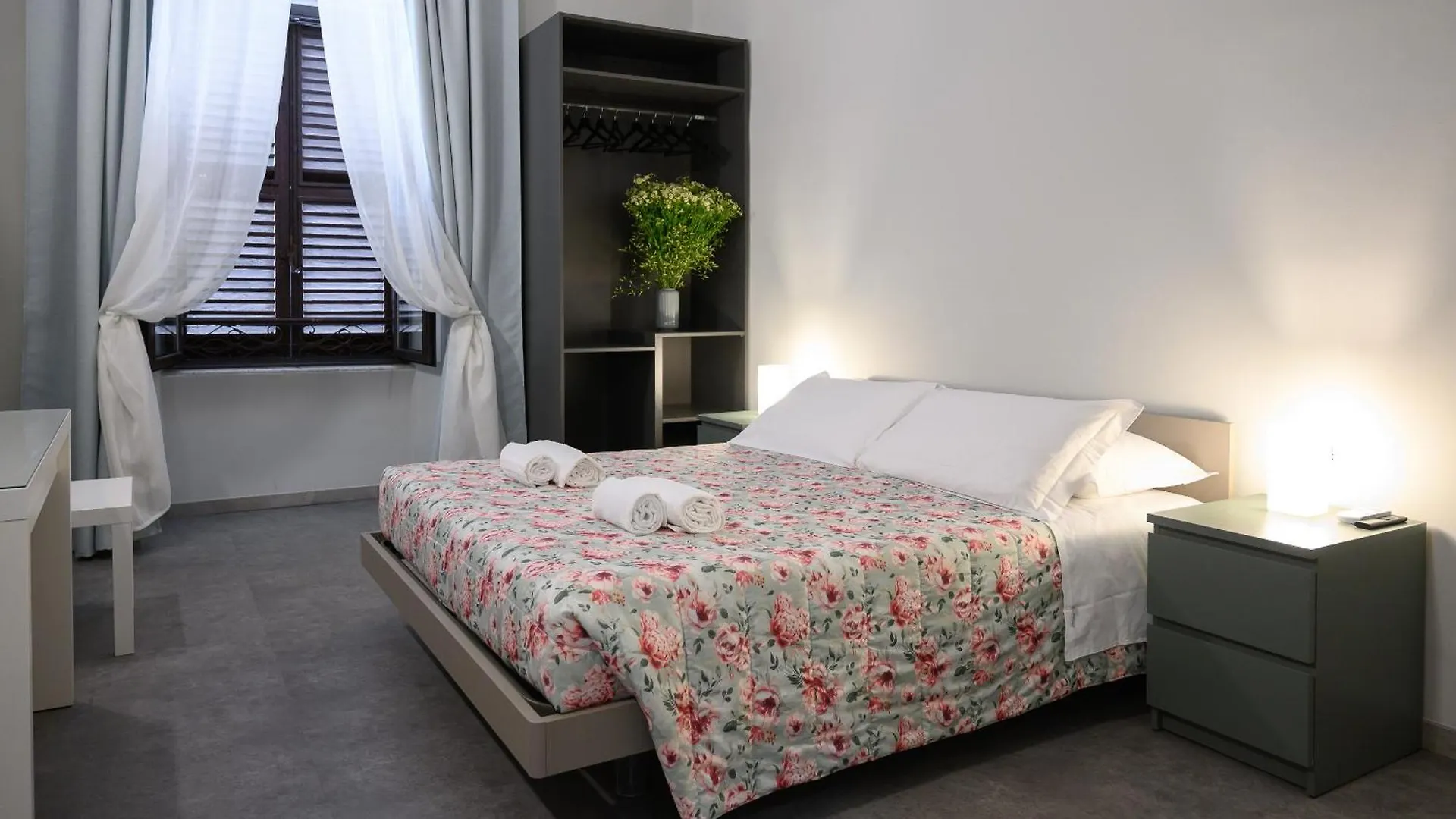Guest house Guesthouse O Affittacamere Magenta Baylon Suite Rome Italy