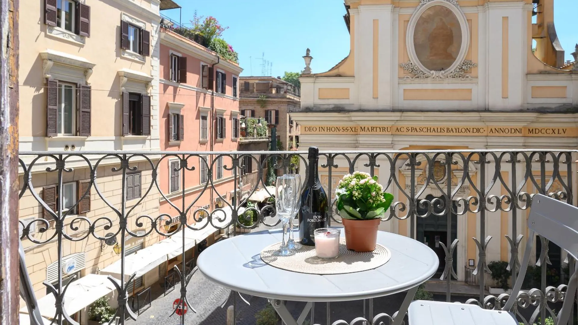 Guesthouse O Affittacamere Magenta Baylon Suite Rome Italy