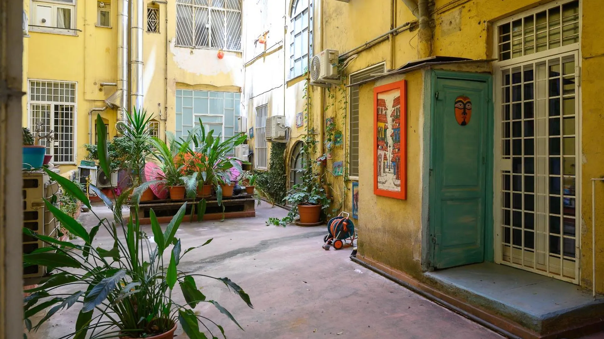 Konukevi Guesthouse O Affittacamere Magenta Baylon Suite Roma