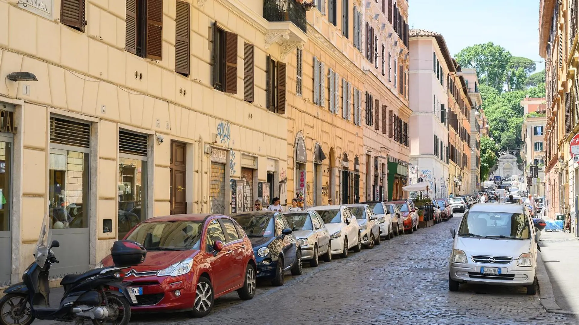 Konukevi Guesthouse O Affittacamere Magenta Baylon Suite Roma